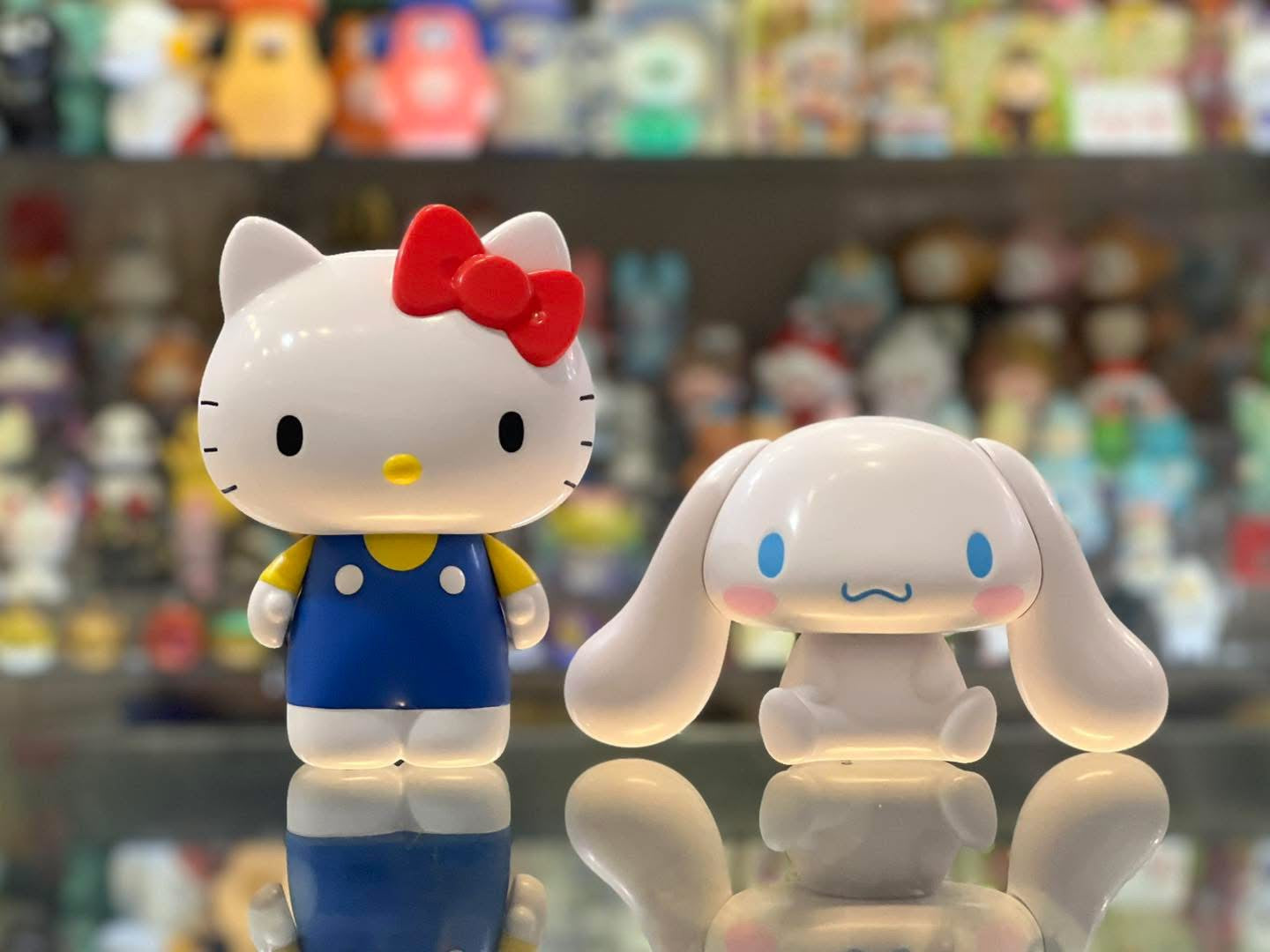Unbox x Sanrio HELLO KITTY