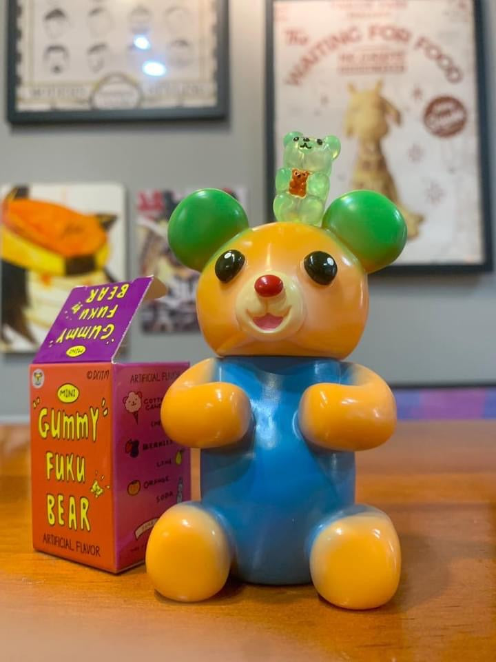 Don't Cry In The Morning Hugger GummyBear Limited color
