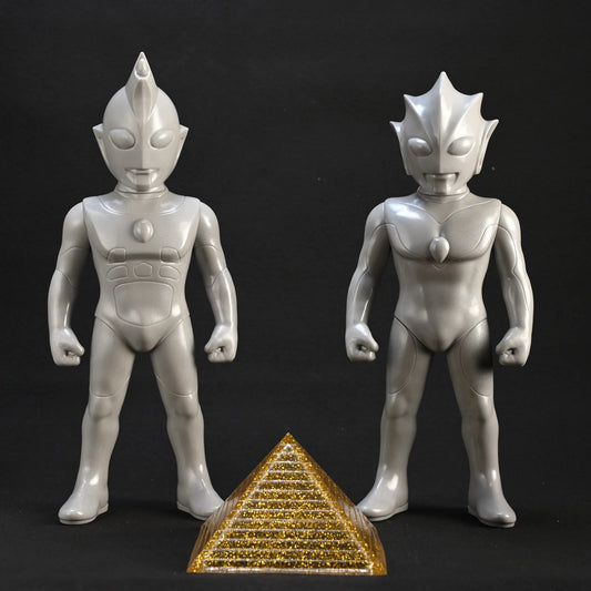PLANET-X ANCIENT GIANTS OF LIGHT - Set of 2 (Tiga’s Companions)