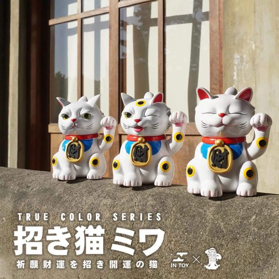 (Pre-order) Intoys 三面招財貓 白色