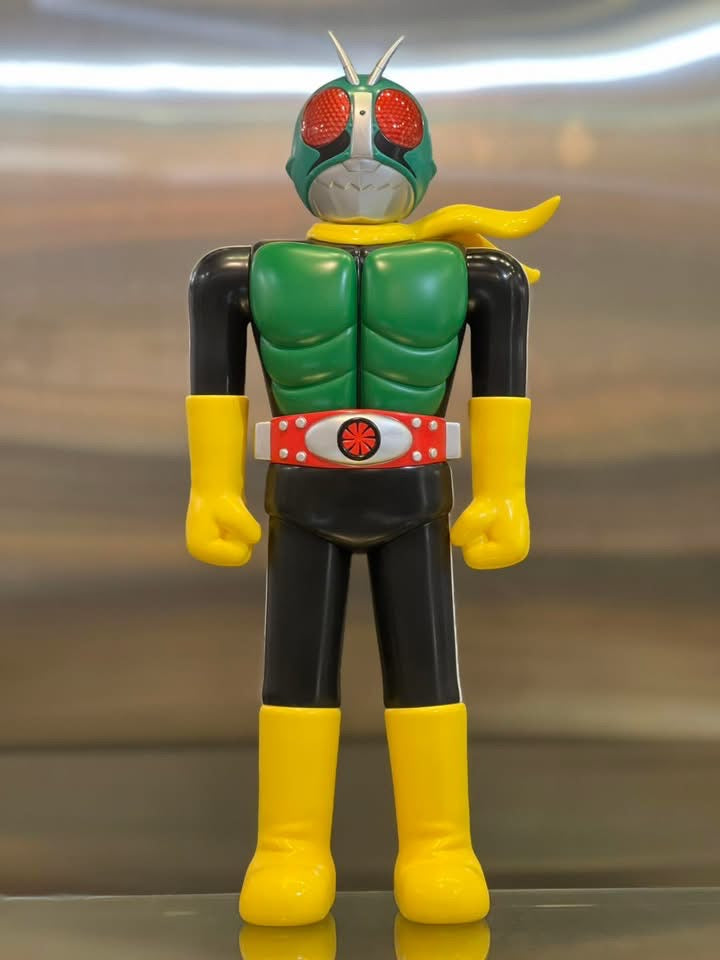 Unbox Industries Kamen Rider Vinyl Hero 50 Series Shocker Rider