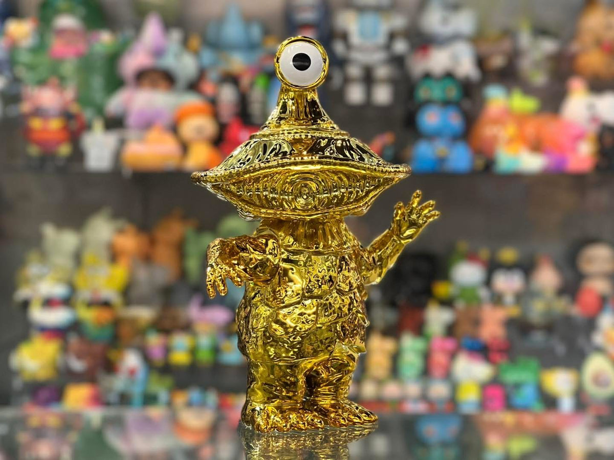 Studio Uppercut MEDAGON Gold Chrome Ver.