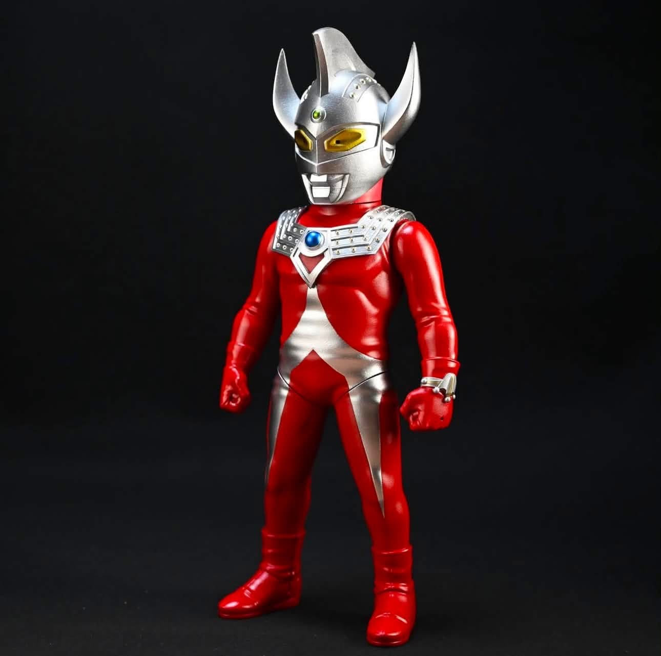 (Pre-order) PLANET-X ULTRAMAN TARO Debut Colorway